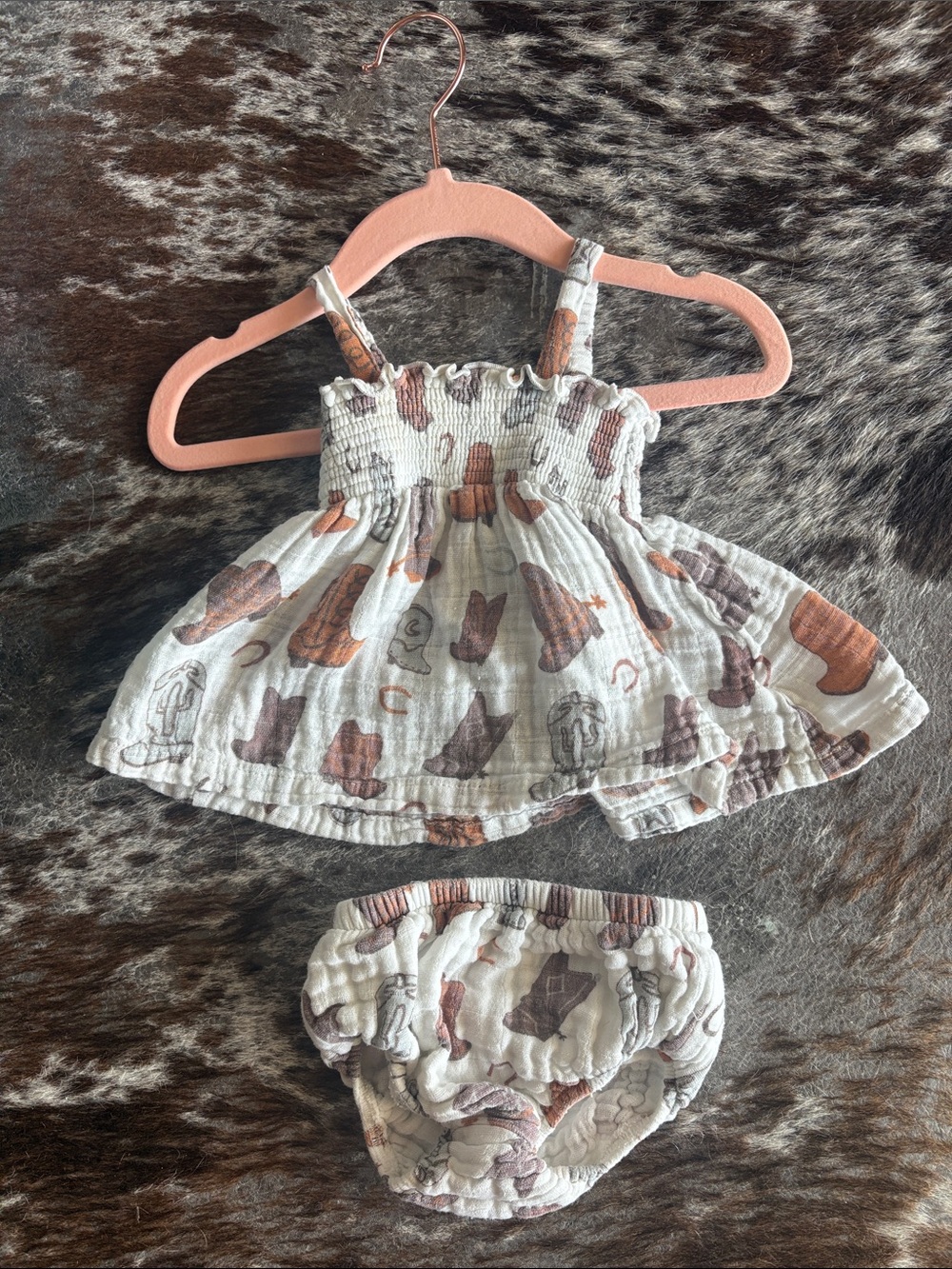 Angel Dear infant Cowgirl Boots set